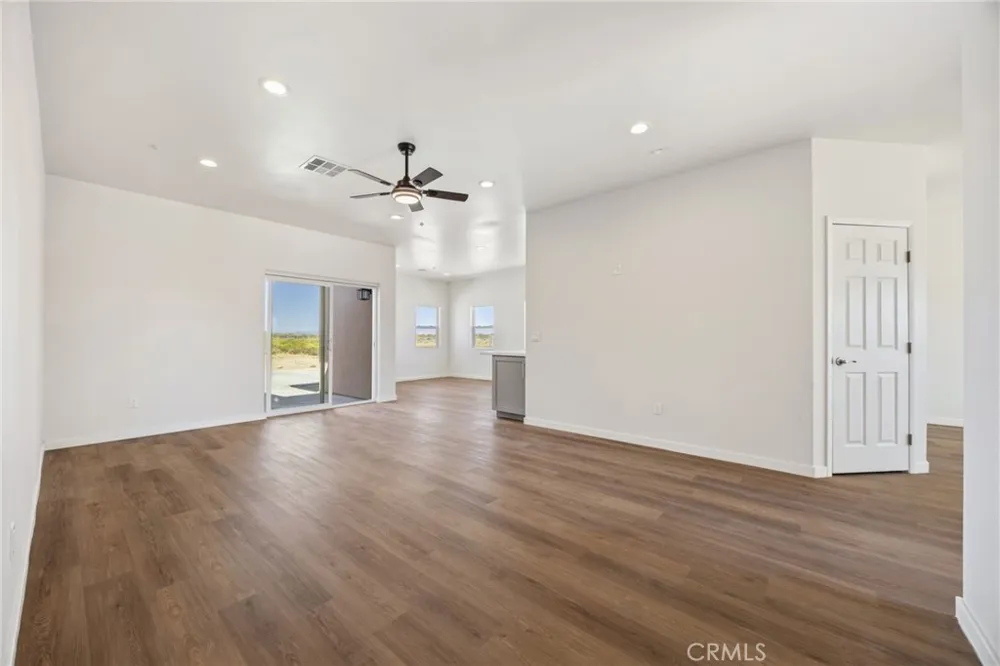 47363 W 93rd Street Lancaster, CA 93536