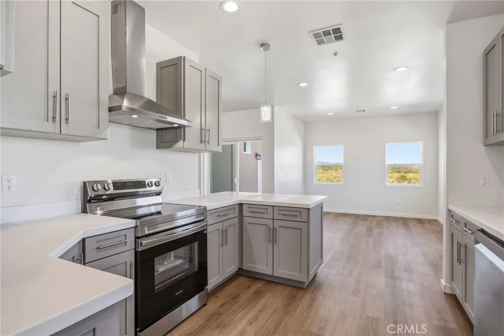 47363 W 93rd Street Lancaster, CA 93536