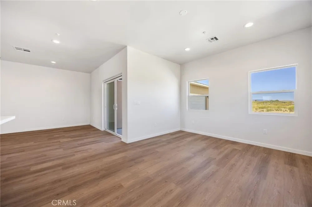 47363 W 93rd Street Lancaster, CA 93536