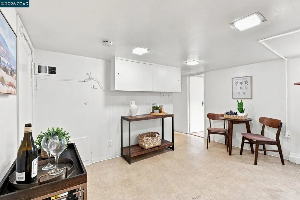161 Viewmont Ave Vallejo, CA 94590