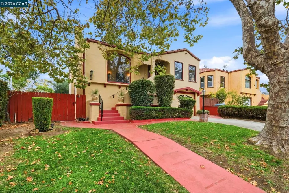 161 Viewmont Ave Vallejo, CA 94590
