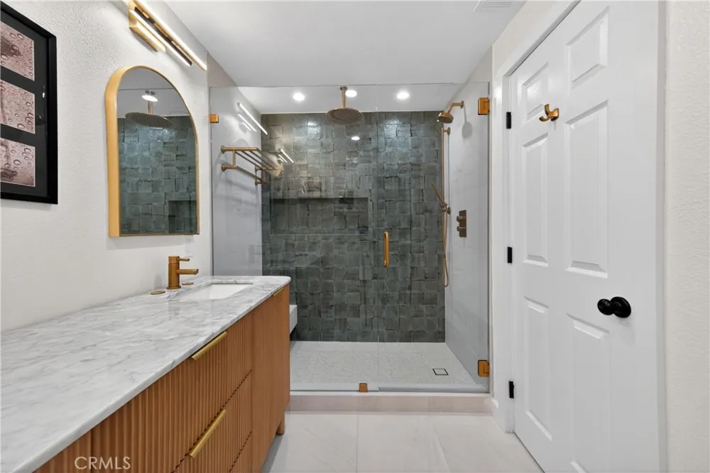8180 Manitoba Street #136 Playa del Rey, CA 90293