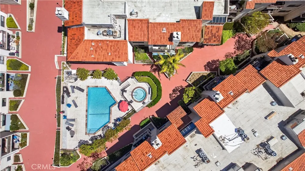 8180 Manitoba Street #136 Playa del Rey, CA 90293