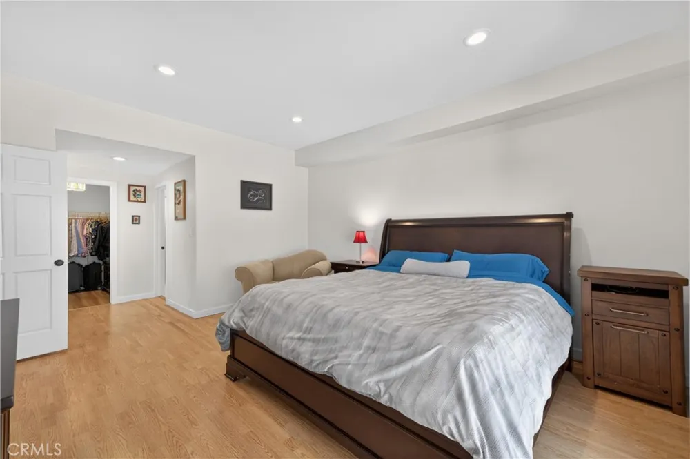 8180 Manitoba Street #136 Playa del Rey, CA 90293