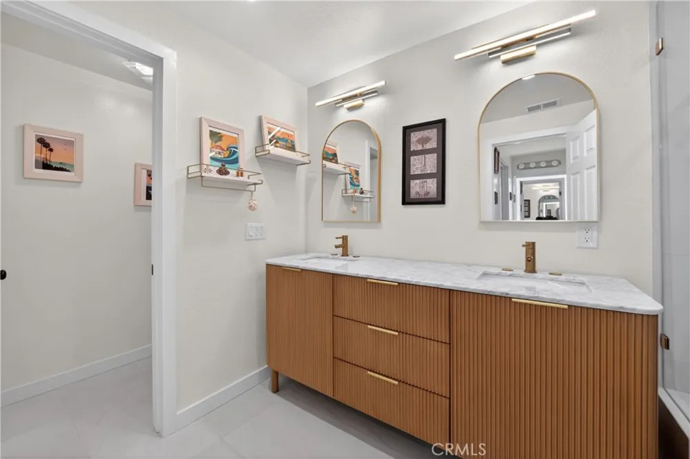 8180 Manitoba Street #136 Playa del Rey, CA 90293