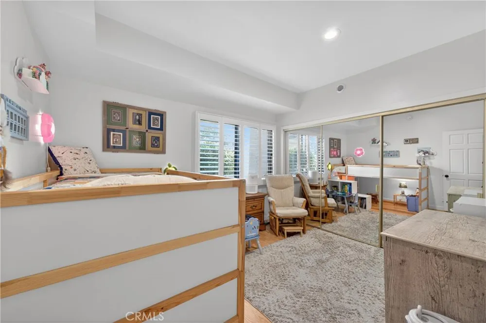 8180 Manitoba Street #136 Playa del Rey, CA 90293