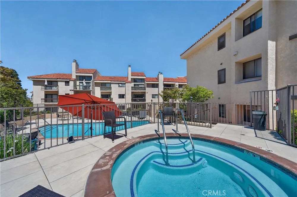 8180 Manitoba Street #136 Playa del Rey, CA 90293