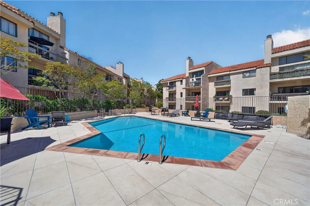 8180 Manitoba Street #136 Playa del Rey, CA 90293