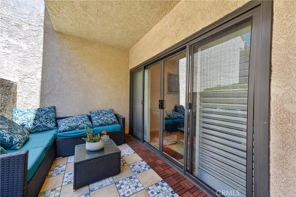 8180 Manitoba Street #136 Playa del Rey, CA 90293