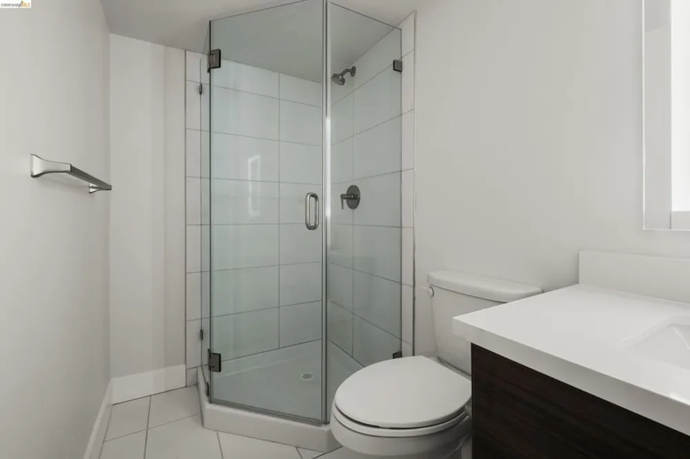 901 Jefferson St. #108 Oakland, CA 94607