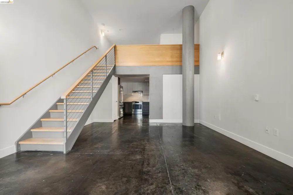 901 Jefferson St. #108 Oakland, CA 94607