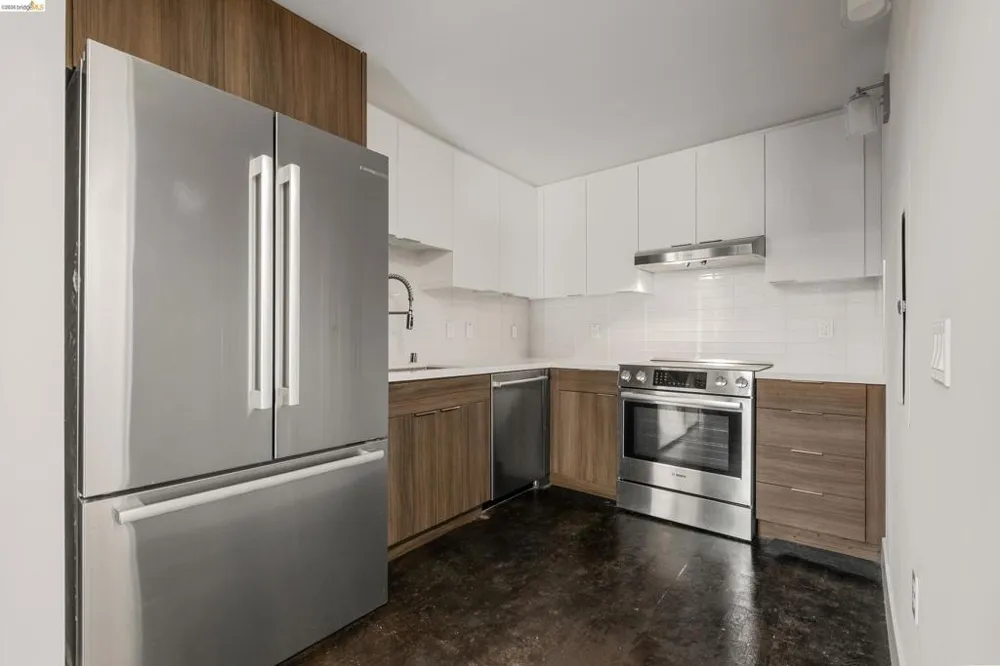901 Jefferson St. #108 Oakland, CA 94607