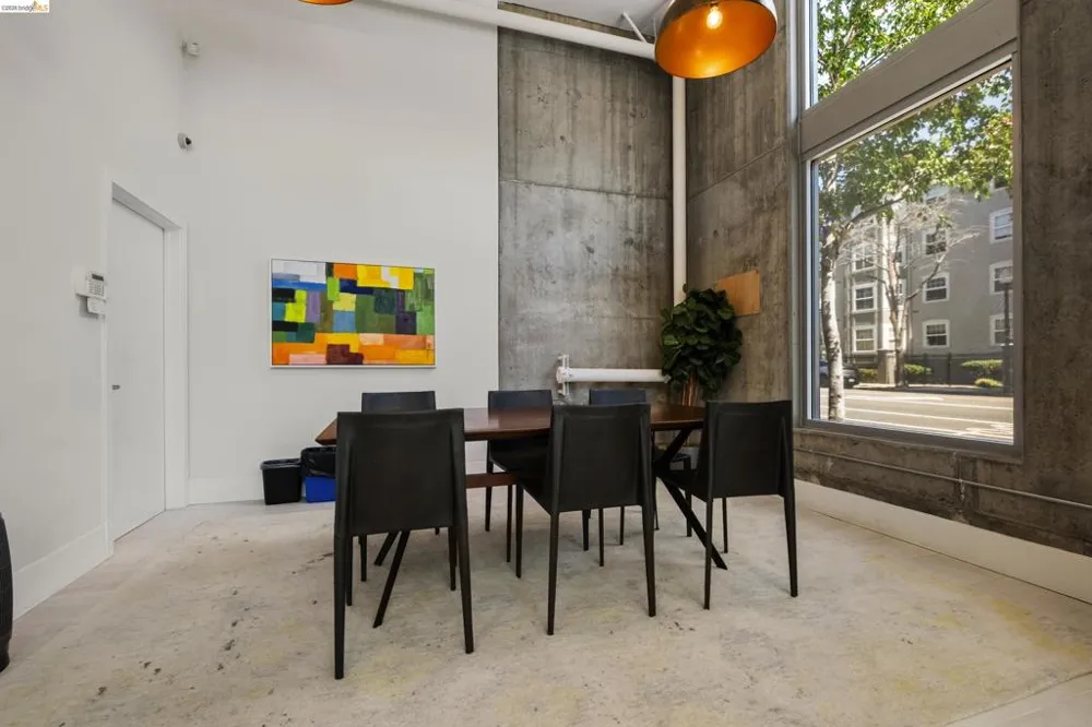 901 Jefferson St. #108 Oakland, CA 94607