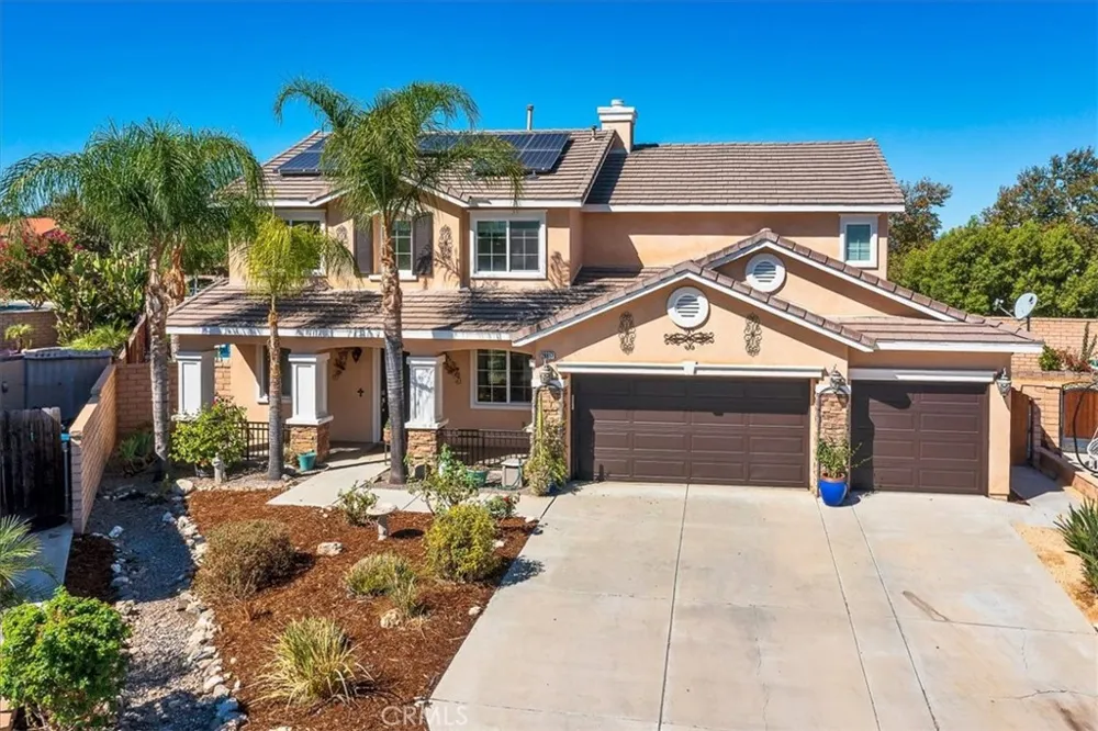 28817 Golden Dawn Menifee, CA 92584