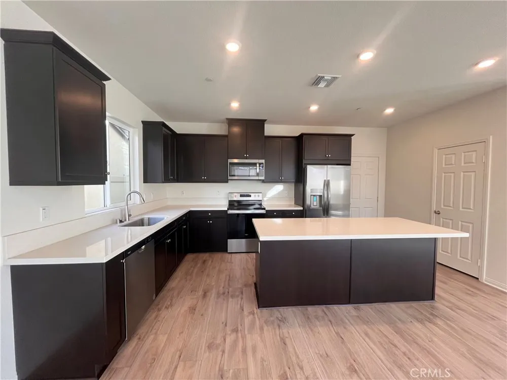 30551 Vera Cruz Winchester, CA 92596