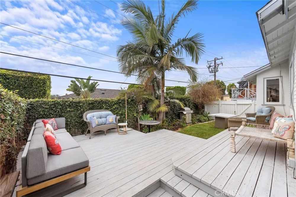 368 Oak Street Laguna Beach, CA 92651