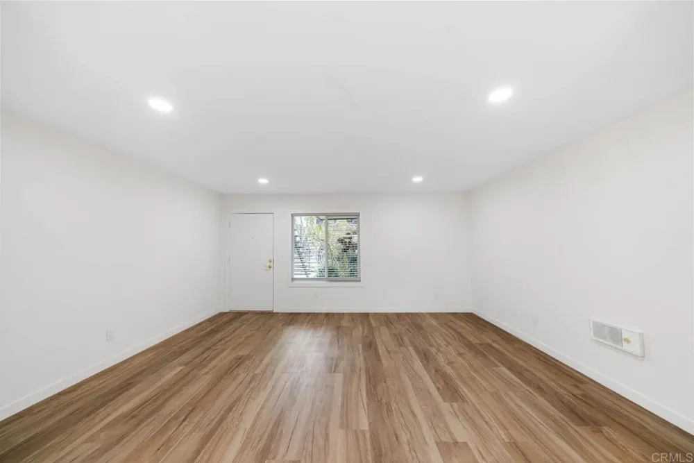 3825 Van Dyke Ave Apt 3 San Diego, CA 92105