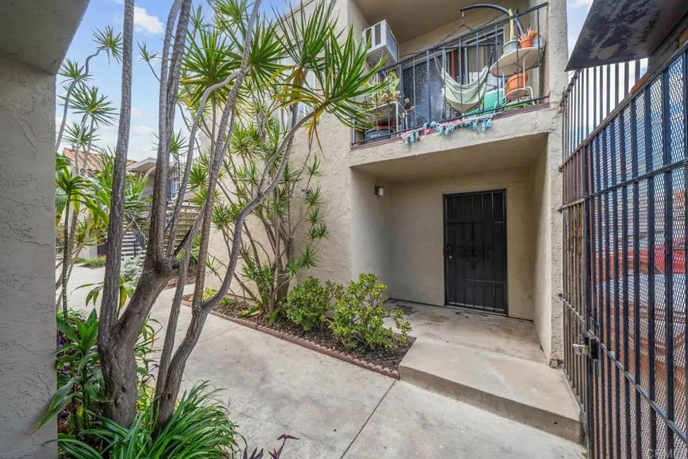 3825 Van Dyke Ave Apt 3 San Diego, CA 92105