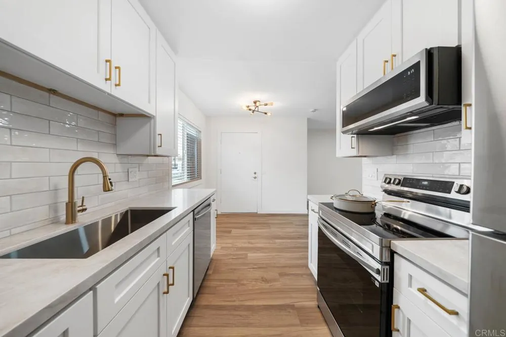 3825 Van Dyke Ave Apt 3 San Diego, CA 92105