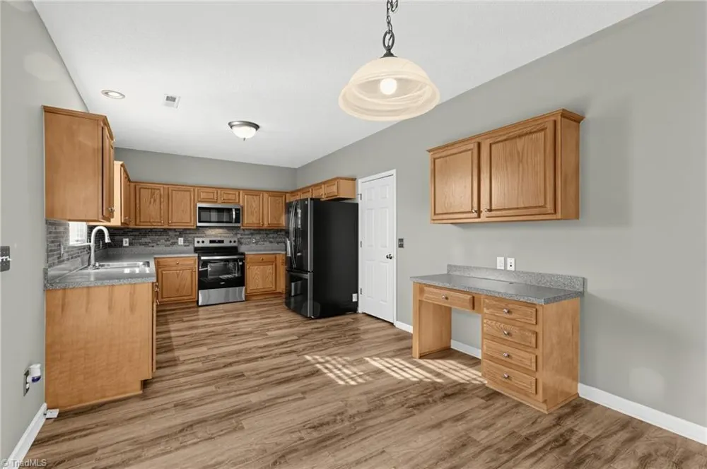 3562 Running Cedar Trail High Point, NC 27265