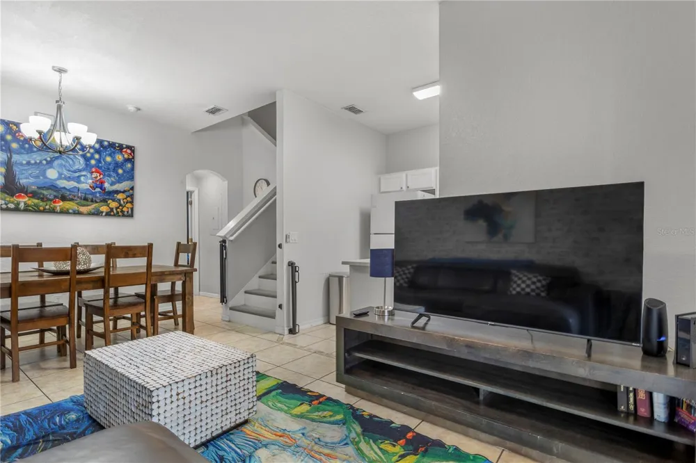 316 CAMBRIA AVENUE Davenport, FL 33897