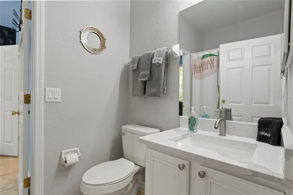 316 CAMBRIA AVENUE Davenport, FL 33897
