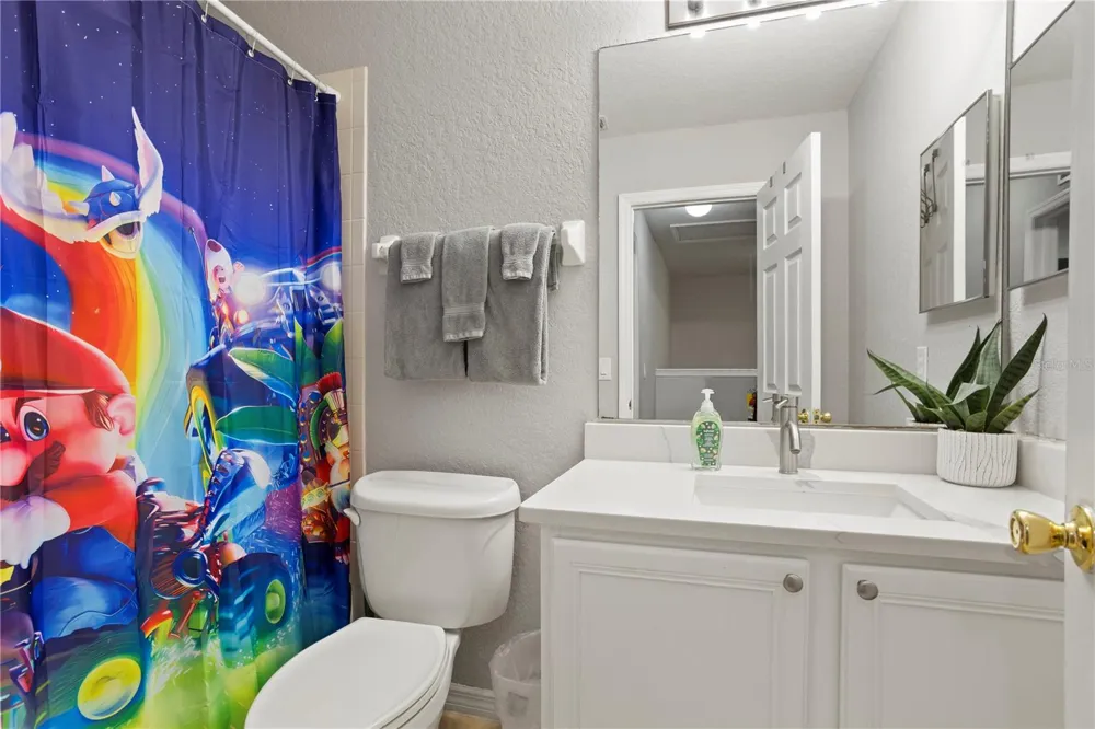 316 CAMBRIA AVENUE Davenport, FL 33897