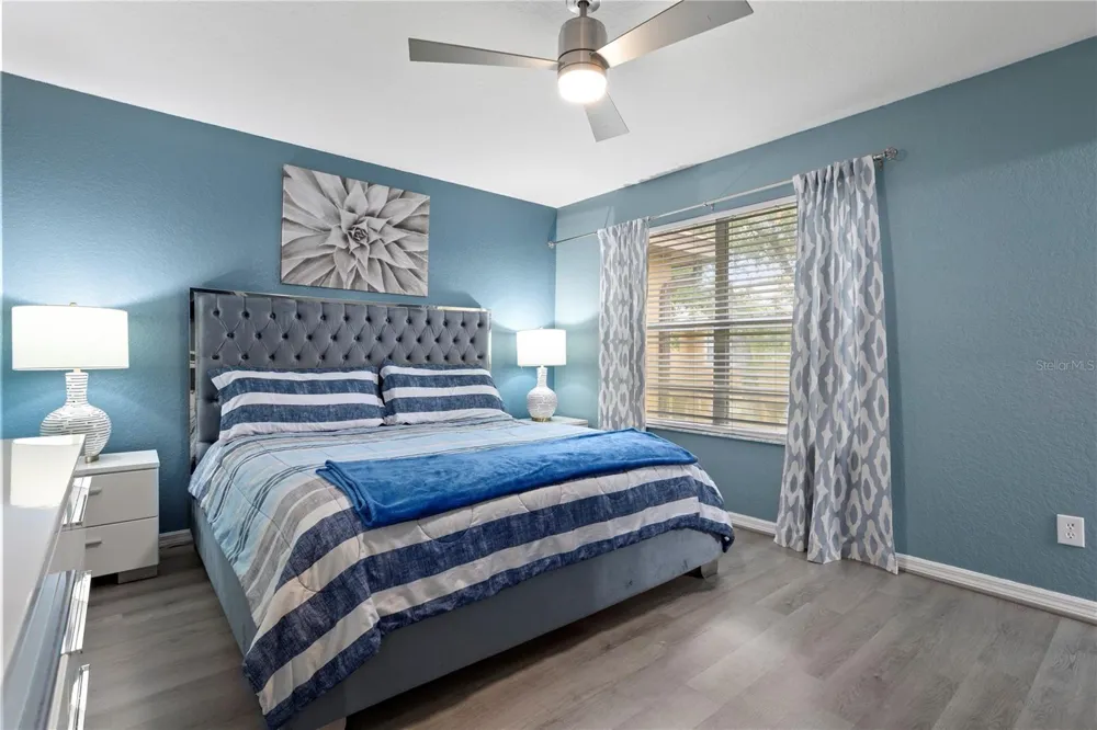 316 CAMBRIA AVENUE Davenport, FL 33897
