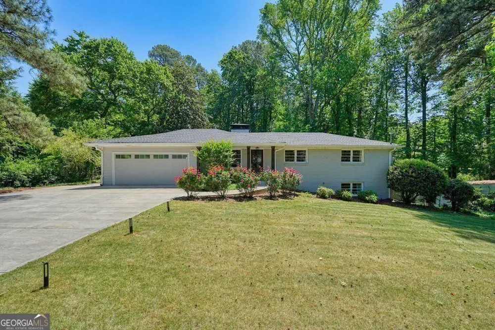 436 Concord RD Smyrna, GA 30082