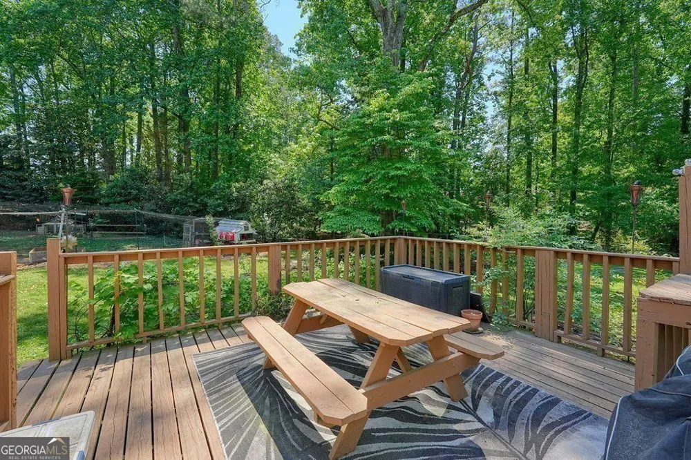 436 Concord RD Smyrna, GA 30082