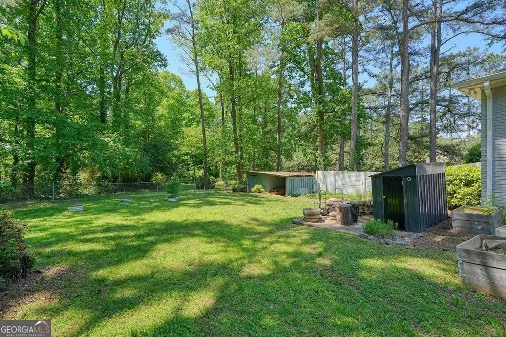 436 Concord RD Smyrna, GA 30082
