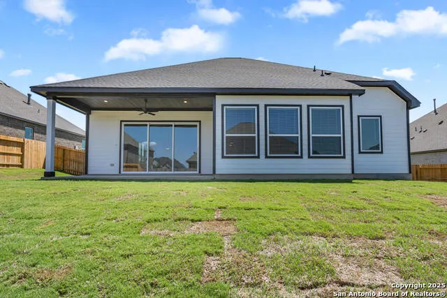 305 Lawrence Drive Castroville, TX 78009