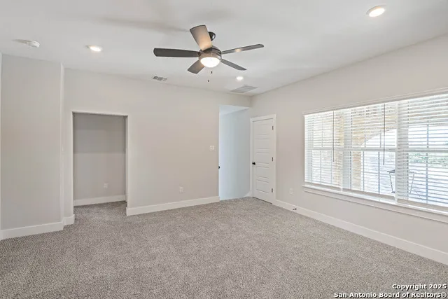 189 Wisteria View Castroville, TX 78009