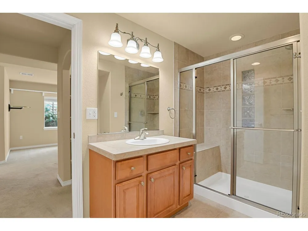 18129 E Caley Circle Aurora, CO 80016