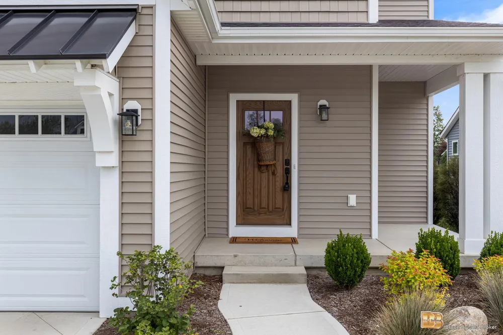 10892 Verdant Drive Allendale, MI 49401