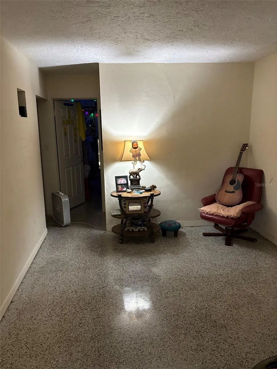 2627 38TH AVENUE St Petersburg, FL 33713