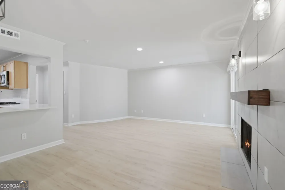 5400 Roswell RD Sandy Springs, GA 30342