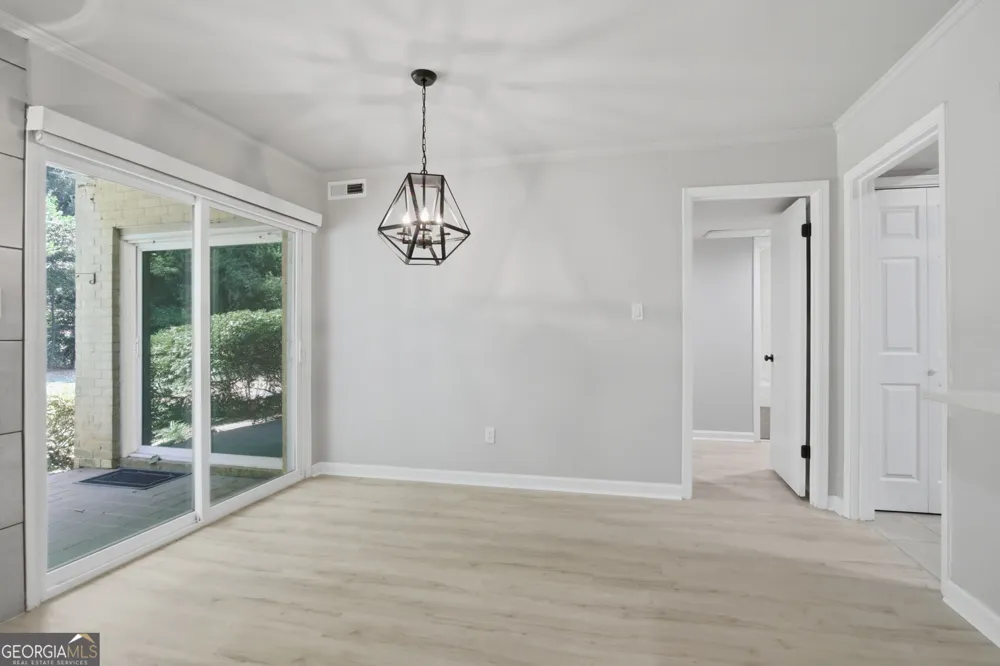 5400 Roswell RD Sandy Springs, GA 30342