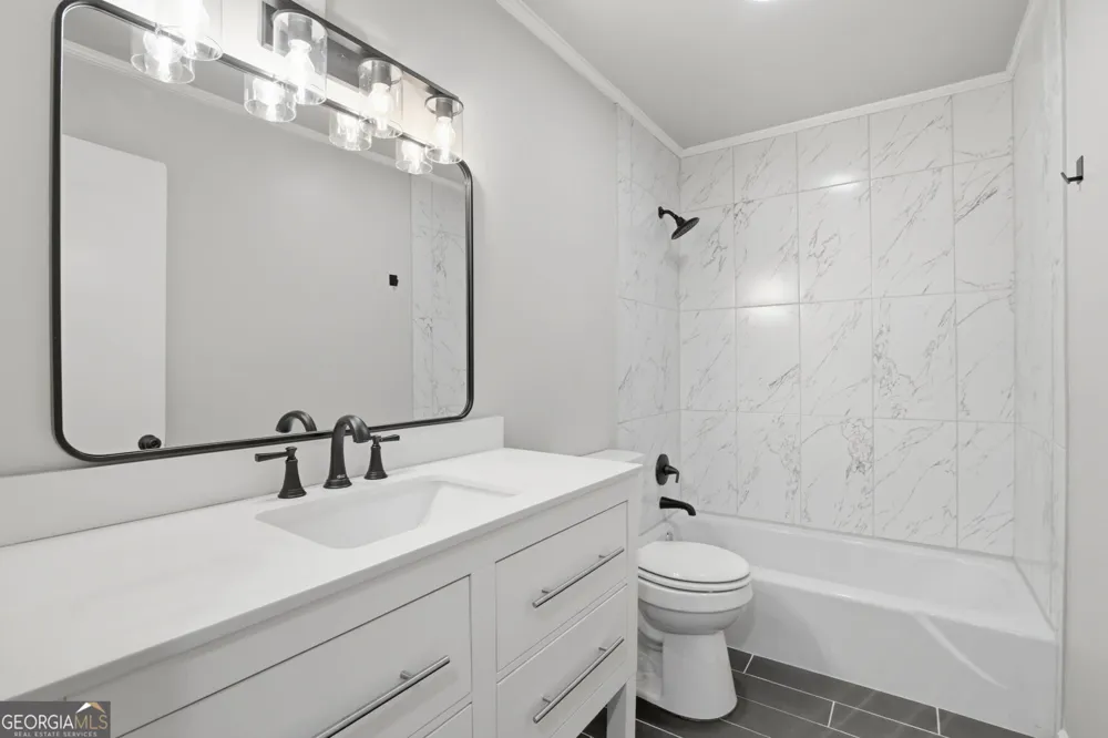 5400 Roswell RD Sandy Springs, GA 30342
