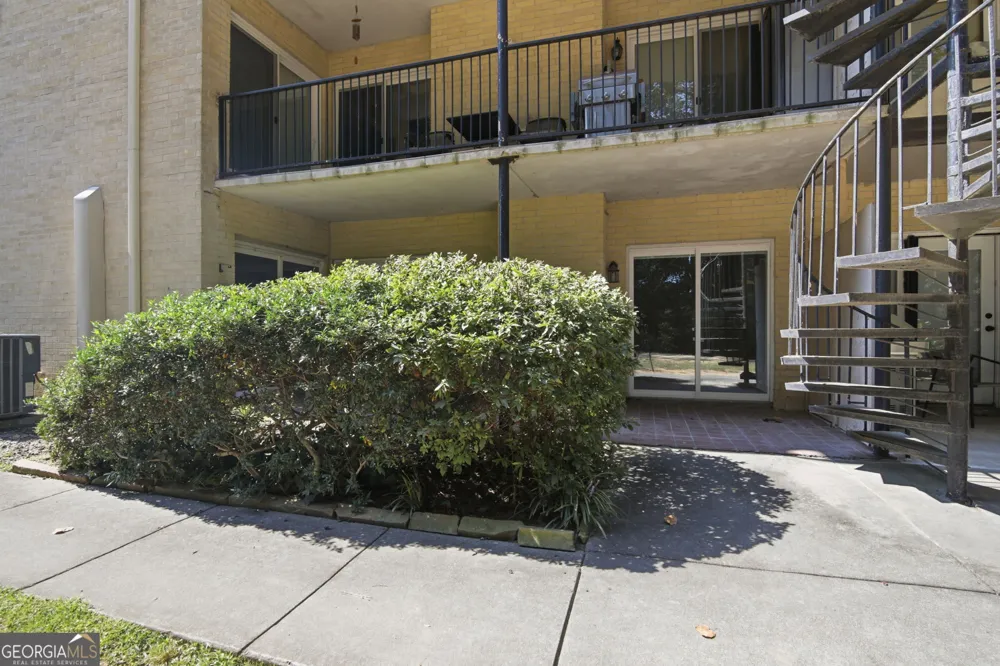 5400 Roswell RD Sandy Springs, GA 30342