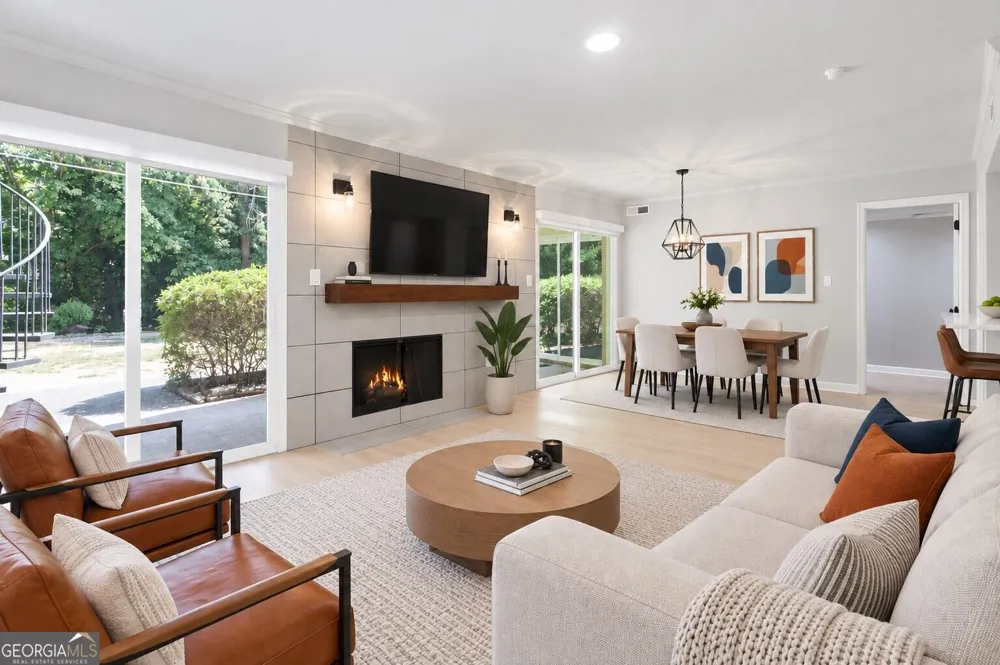 5400 Roswell RD Sandy Springs, GA 30342