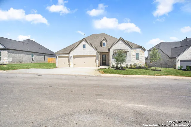 322 Lawrence Drive Castroville, TX 78009