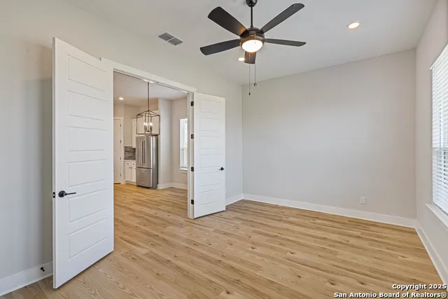 322 Lawrence Drive Castroville, TX 78009