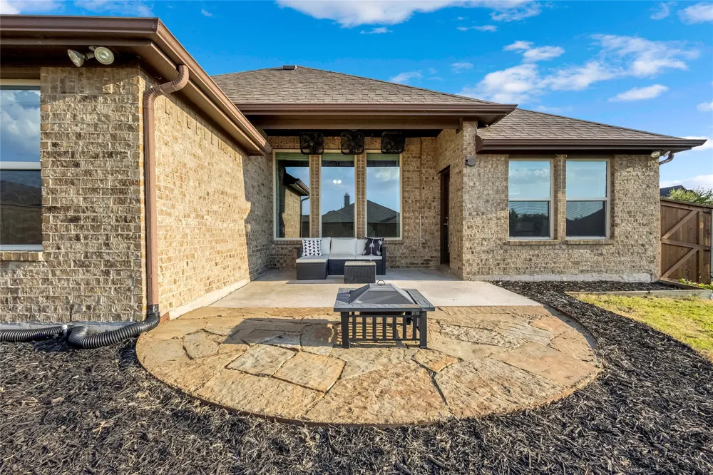 515 Barnstorm Drive Celina, TX 75009