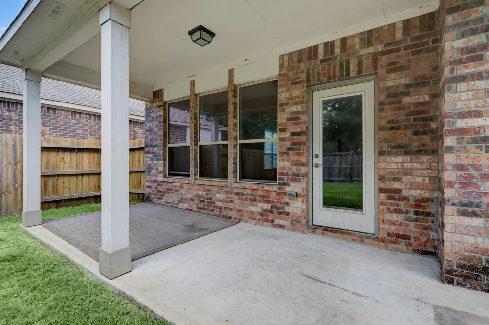 16617 Conner Creek Lane Houston, TX 77044