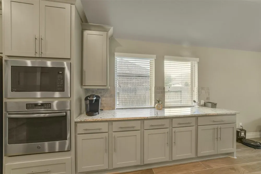 28160 Knight Peak Drive Spring, TX 77386