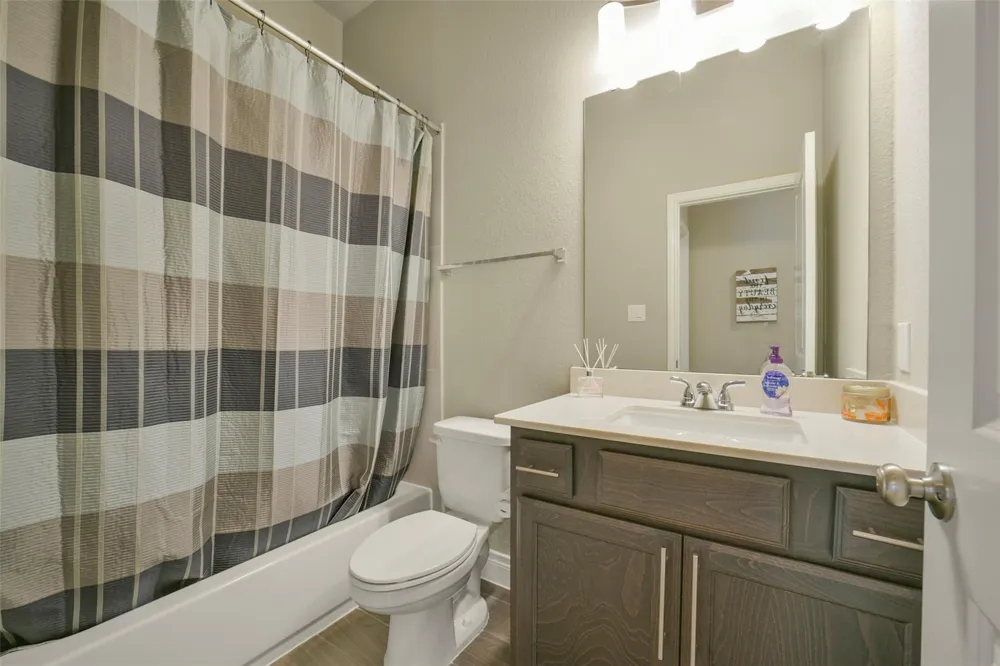 28160 Knight Peak Drive Spring, TX 77386