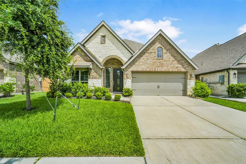 28160 Knight Peak Drive Spring, TX 77386