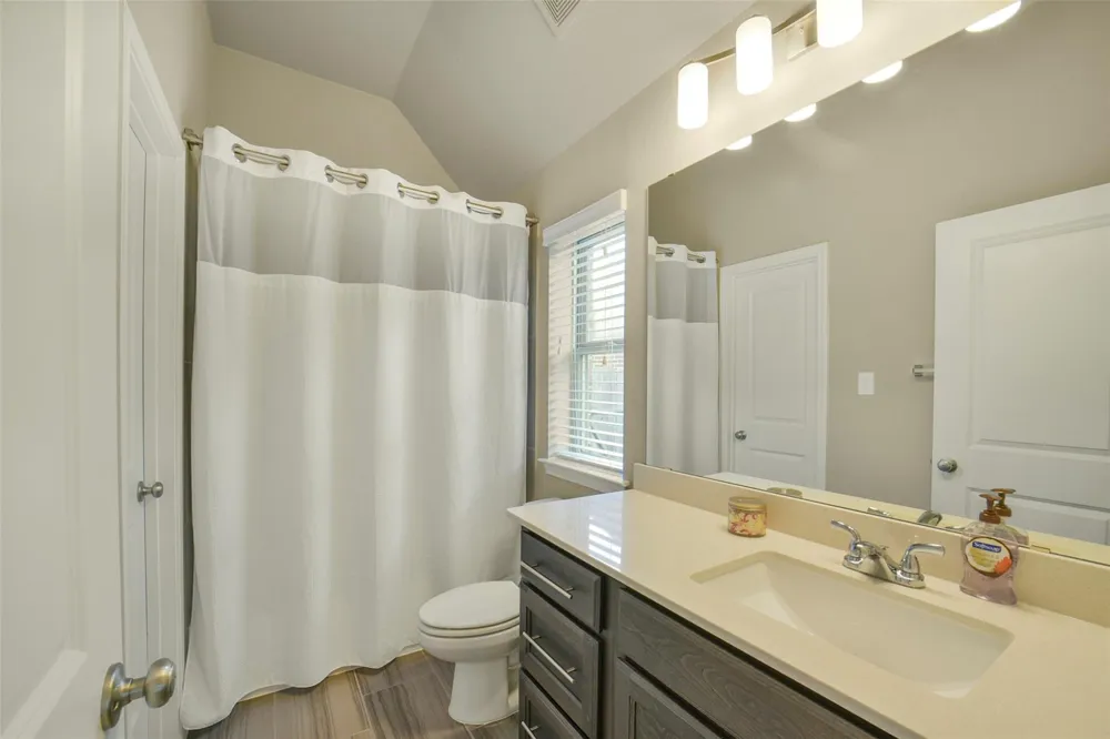 28160 Knight Peak Drive Spring, TX 77386