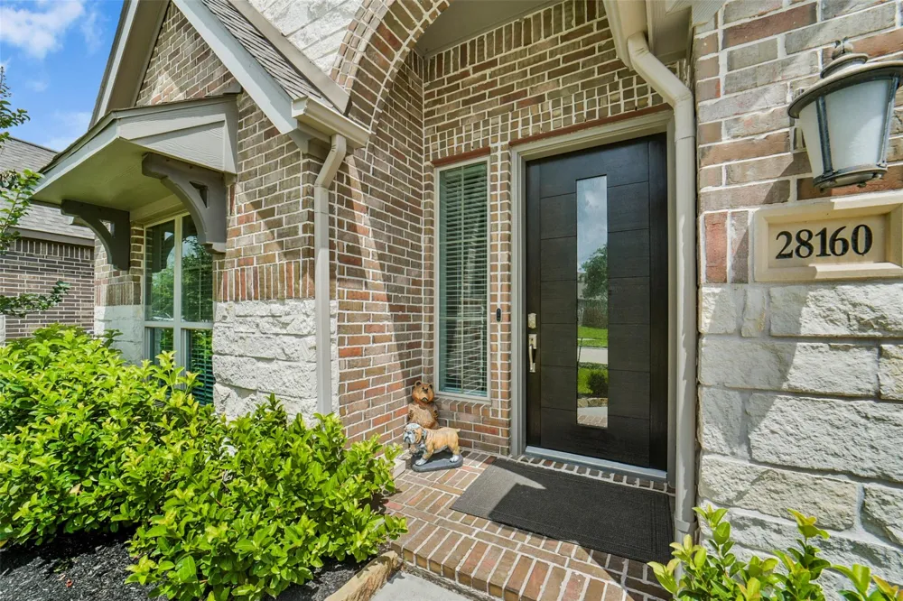 28160 Knight Peak Drive Spring, TX 77386